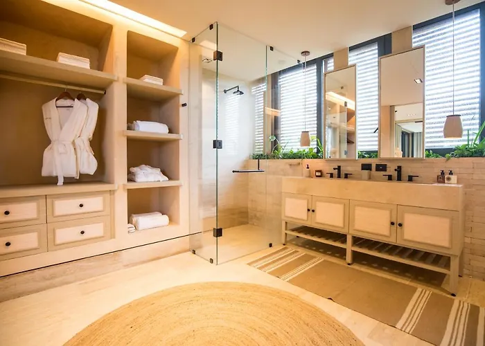 Corasol Luxury Residences *